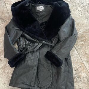 Vintage Jacqueline Ferrar black Leather Faux Fur Hooded Hood belted coat size XL